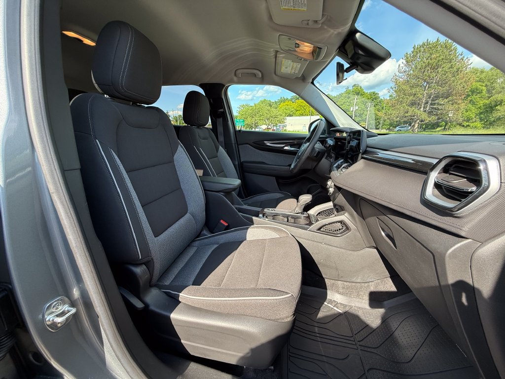 2024 Chevrolet TrailBlazer LT - Photo 30