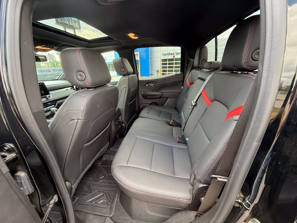 2025 Chevrolet Colorado Z71 - Photo 29