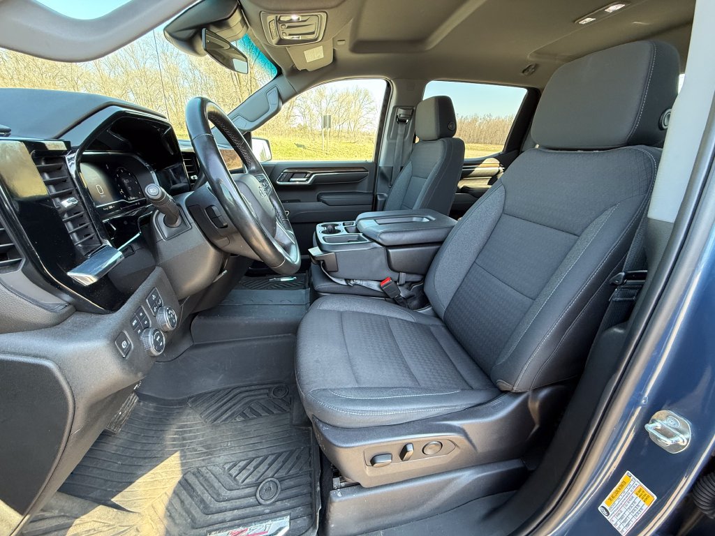 2024 Chevrolet Silverado 1500 RST - Photo 5
