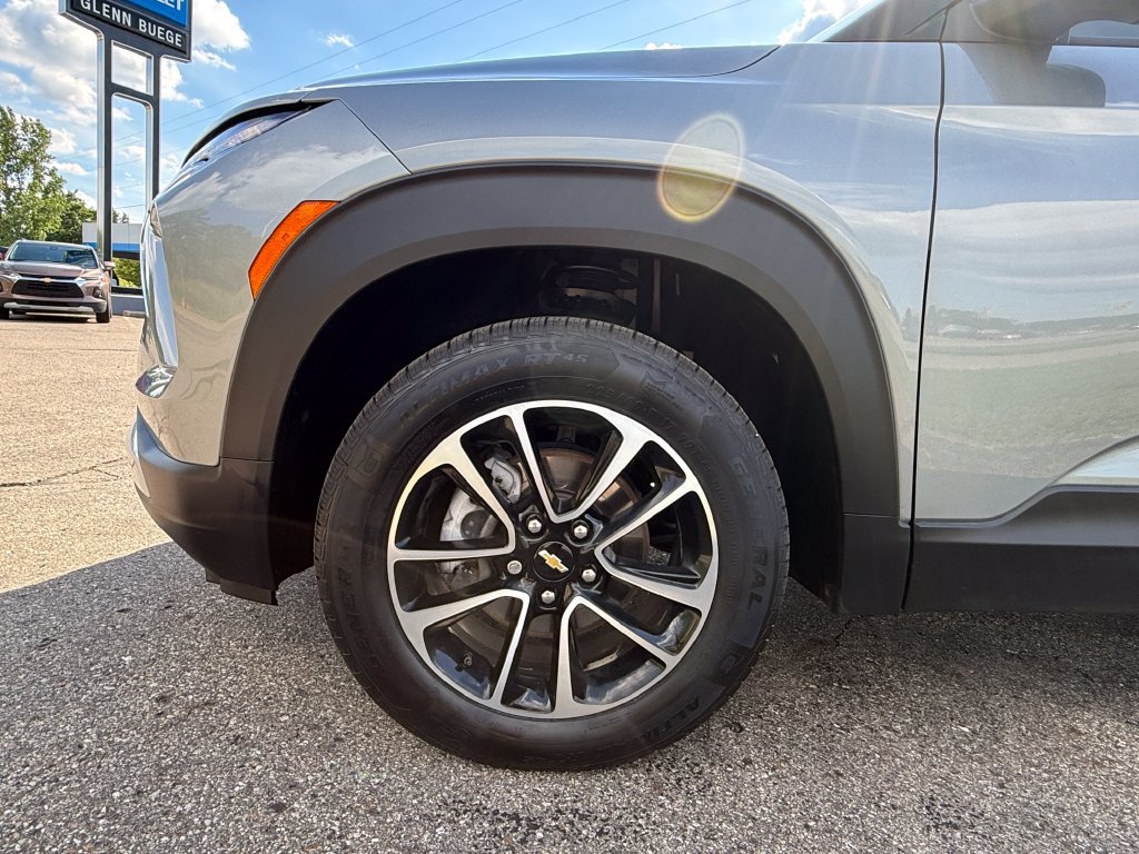 2024 Chevrolet TrailBlazer LT - Photo 11