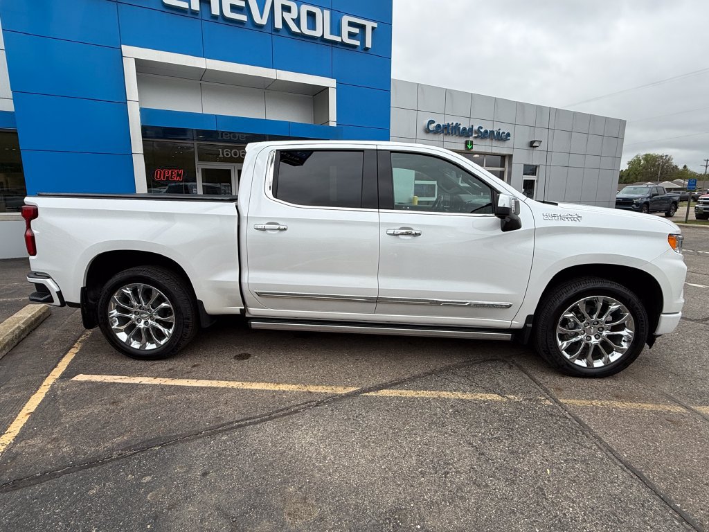 2023 Chevrolet Silverado 1500 High Country - Photo 7