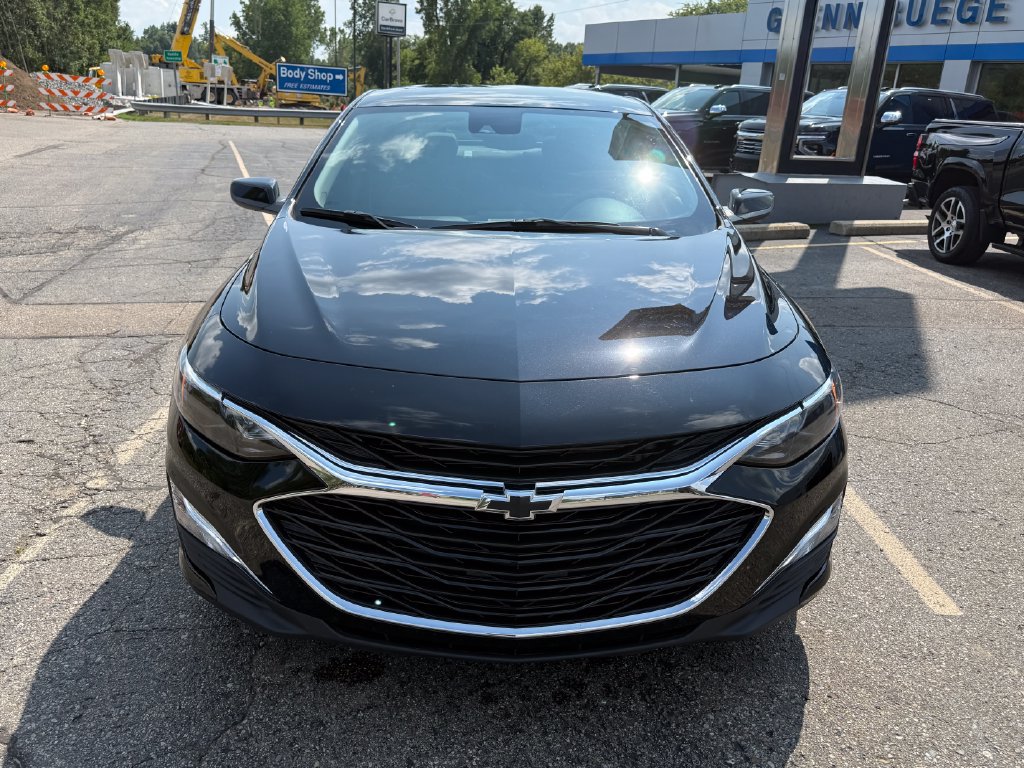 2024 Chevrolet Malibu RS - Photo 8
