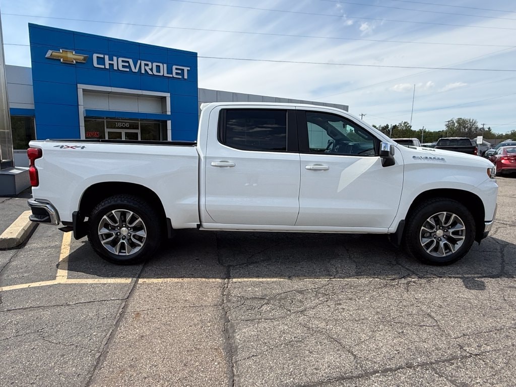 2020 Chevrolet Silverado 1500 LT - Photo 8