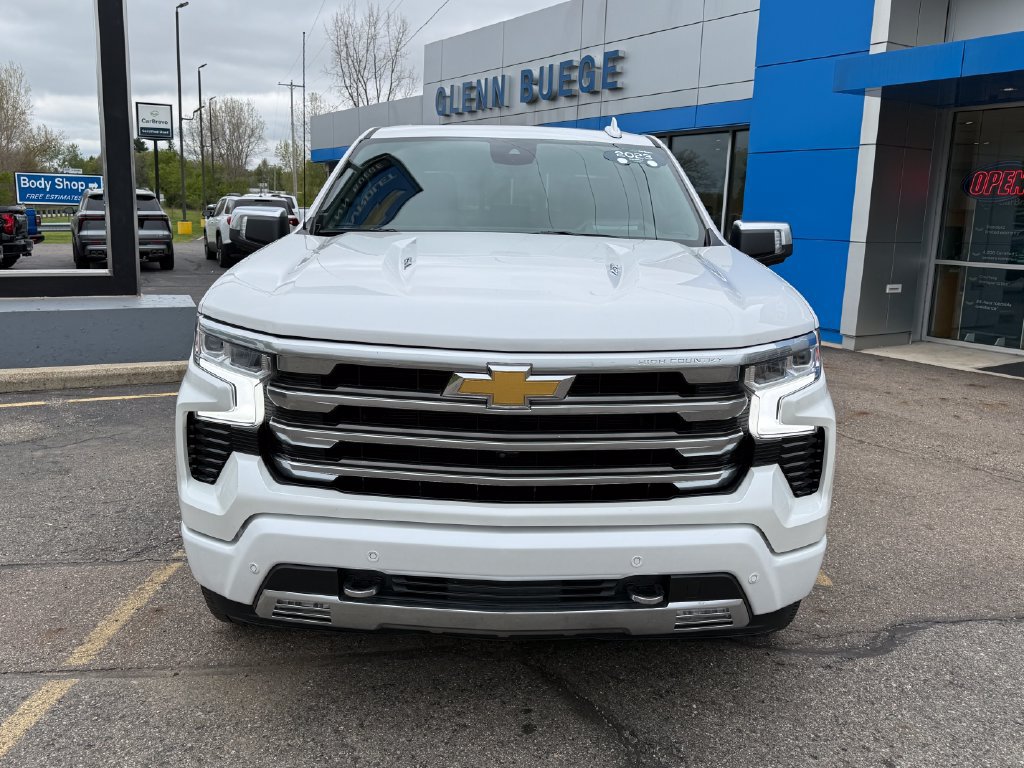 2023 Chevrolet Silverado 1500 High Country - Photo 9