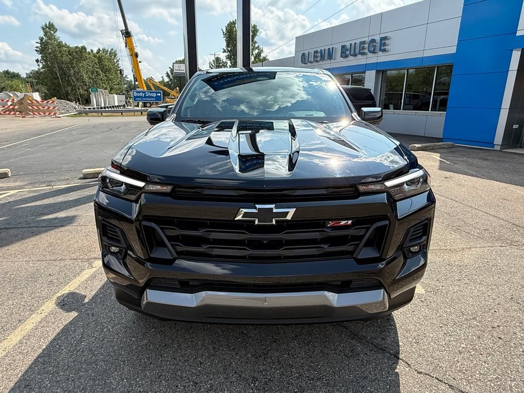 2024 Chevrolet Colorado Z71 - Photo 10