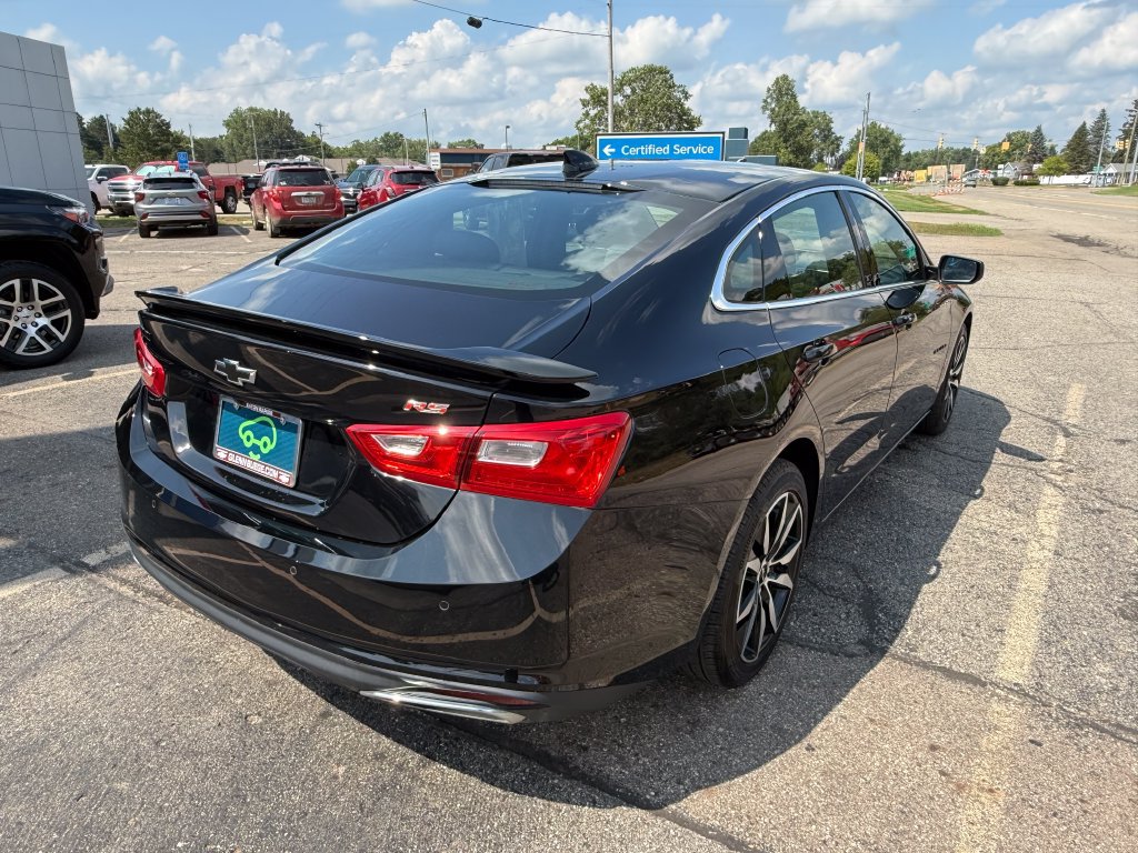2024 Chevrolet Malibu RS - Photo 6