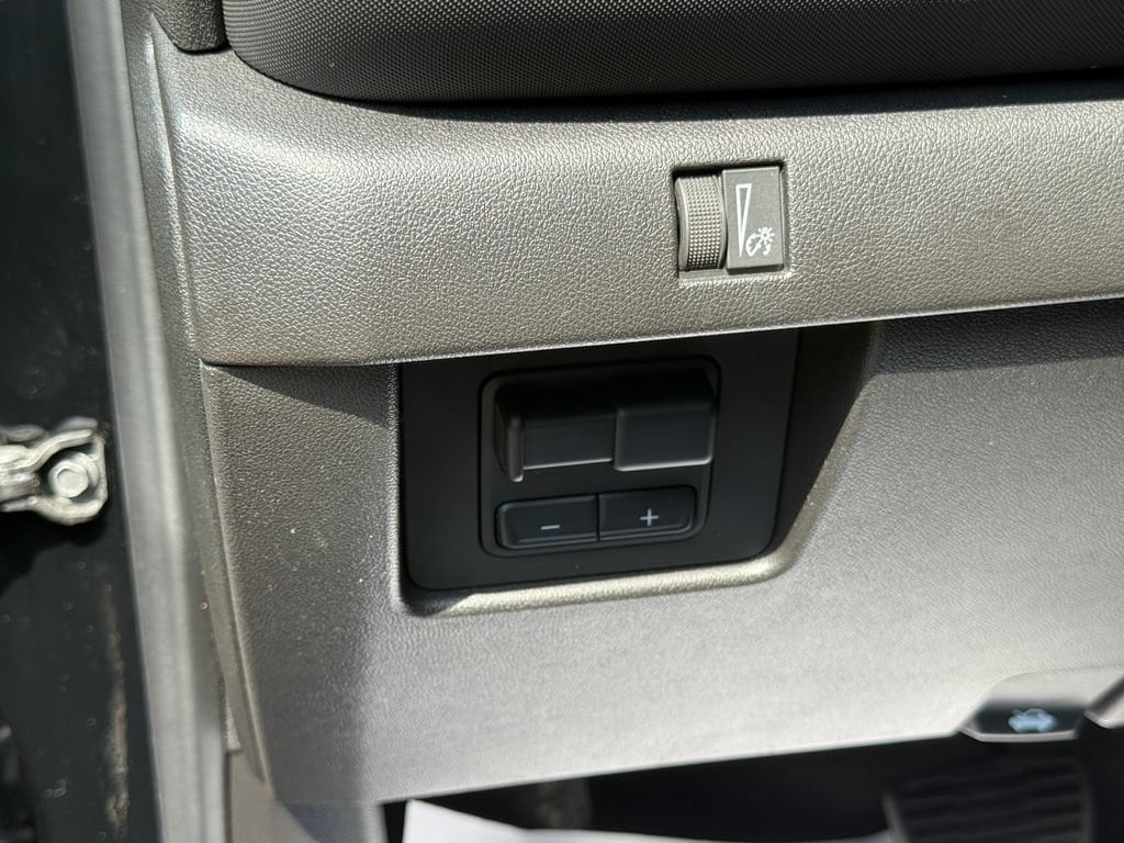2024 Chevrolet Colorado Z71 - Photo 17