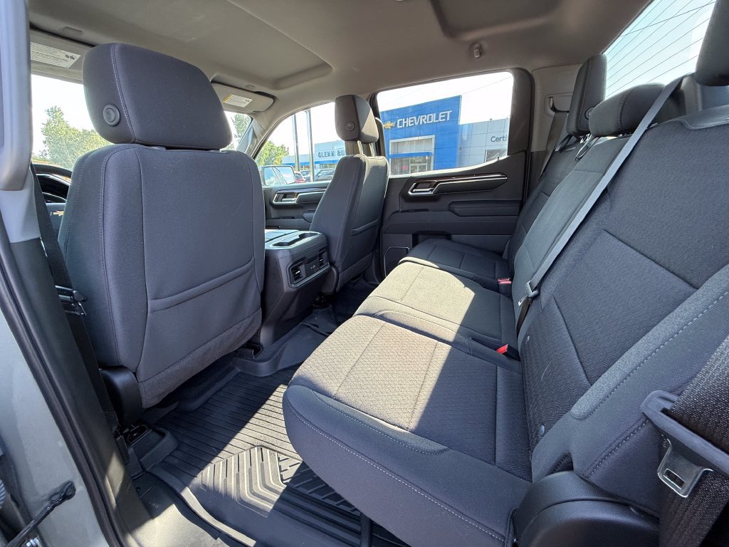 2023 Chevrolet Silverado 1500 LT - Photo 26