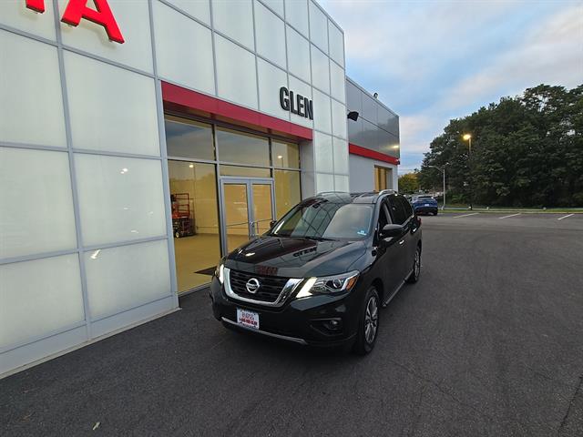 2020 Nissan Pathfinder SV