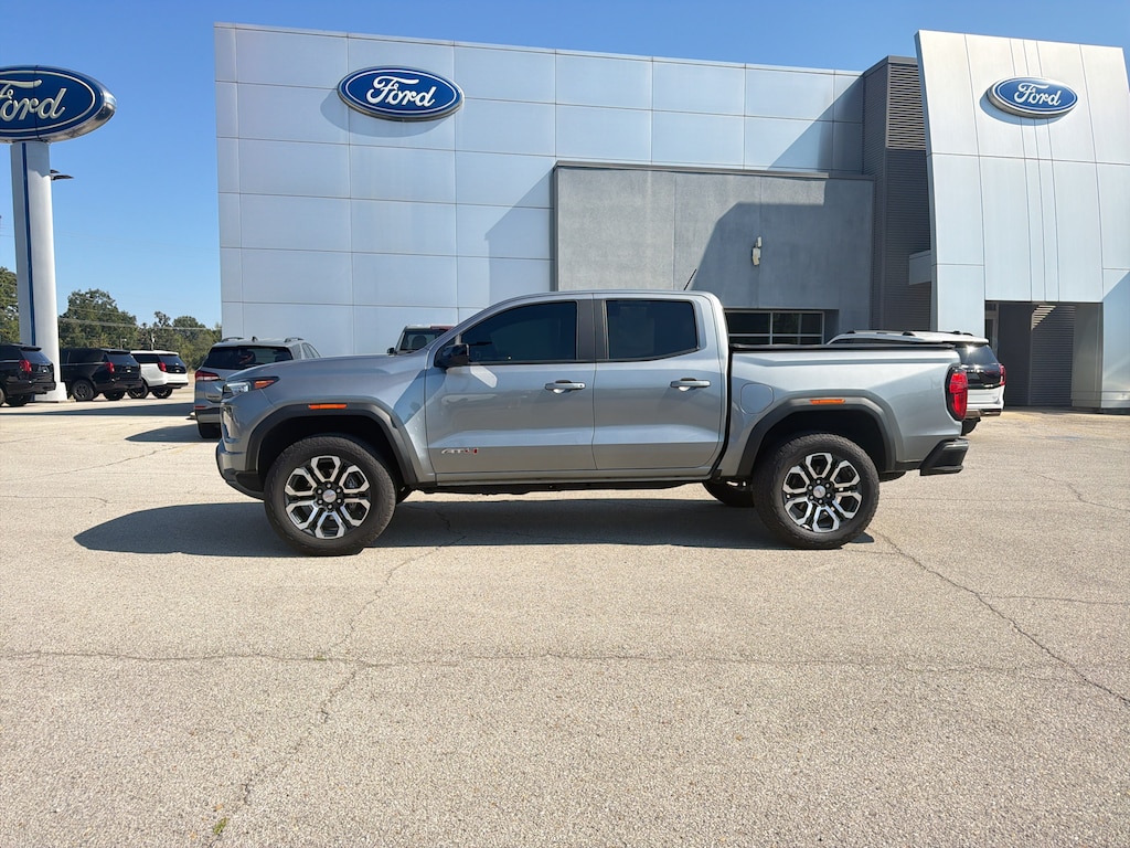 Used 2024 GMC Canyon 4WD AT4 Crew Cab