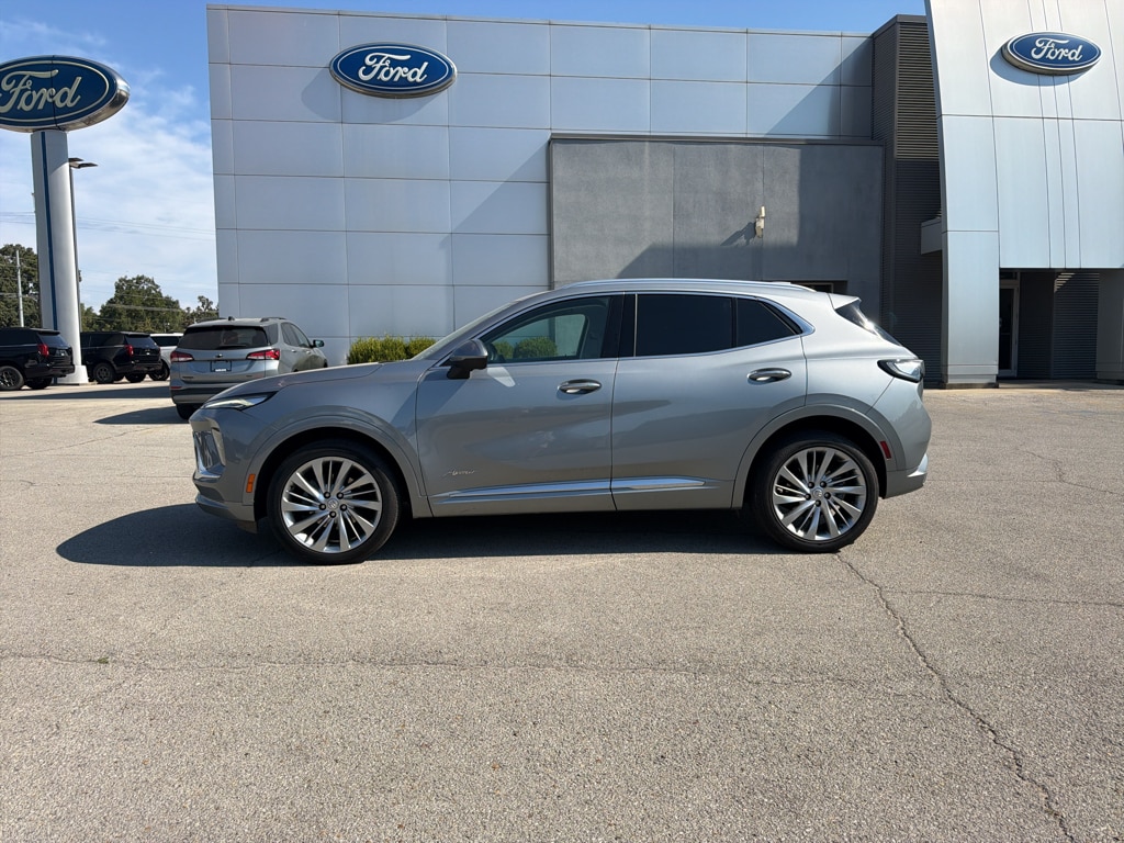 Used 2025 Buick Envision Avenir Sport Utility