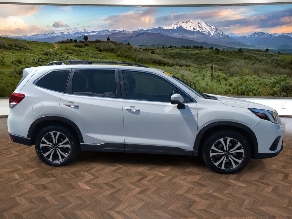 Used 2022 Subaru Forester Limited SUV