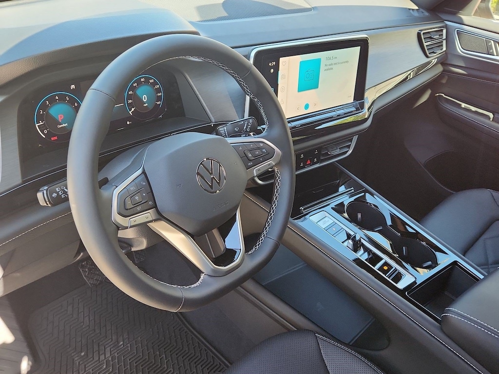 New 2026 Volkswagen Atlas Cross Sport SE w/Technology SUV