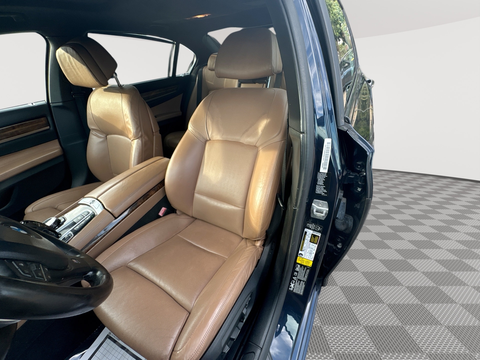 2015 BMW 7 Series 750Li - Photo 13