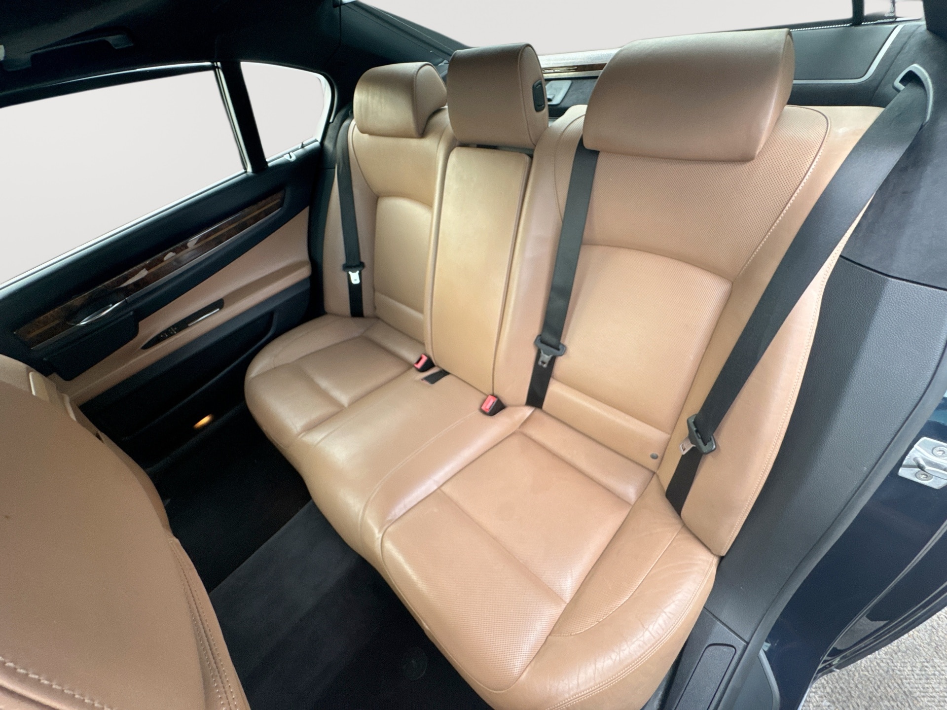 2015 BMW 7 Series 750Li - Photo 26