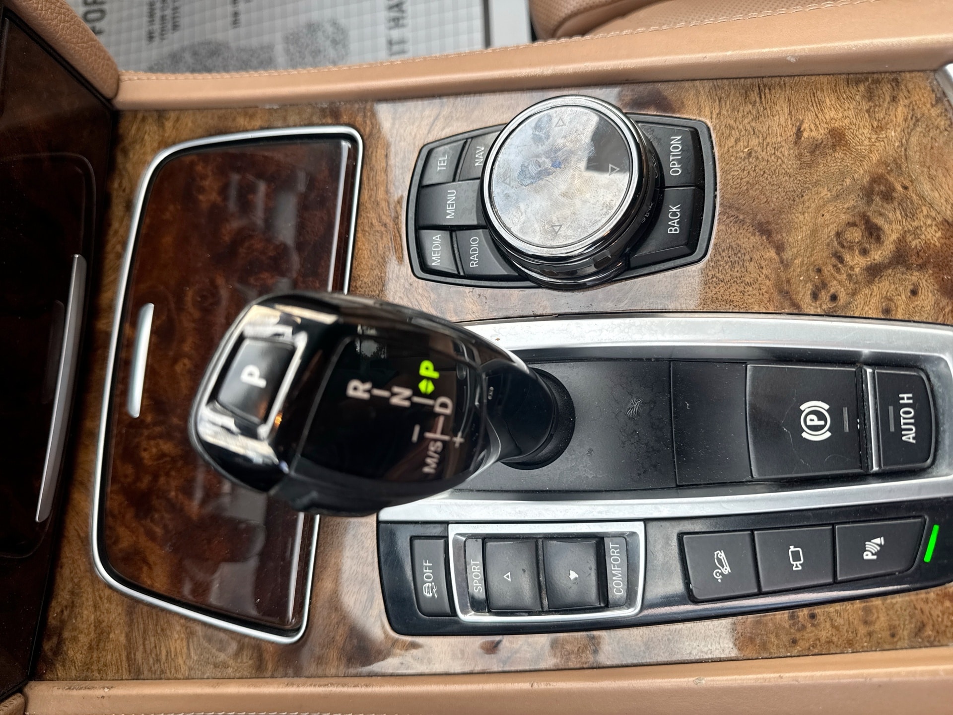 2015 BMW 7 Series 750Li - Photo 23