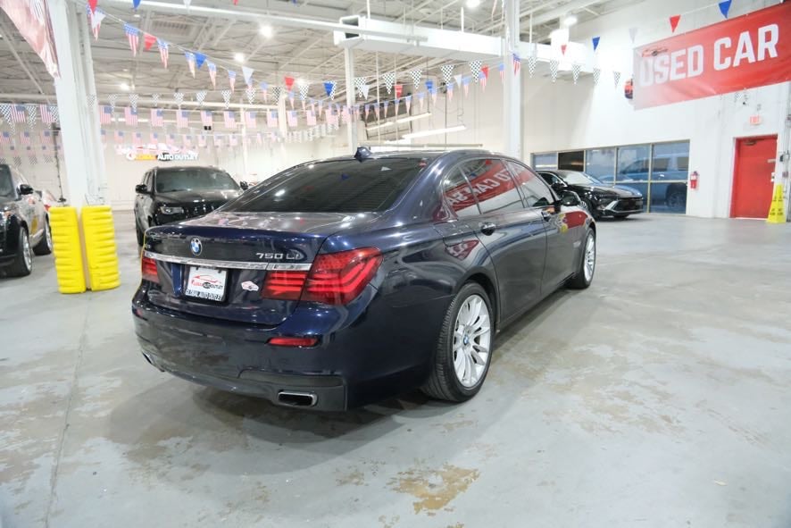 2015 BMW 7 Series 750Li - Photo 12