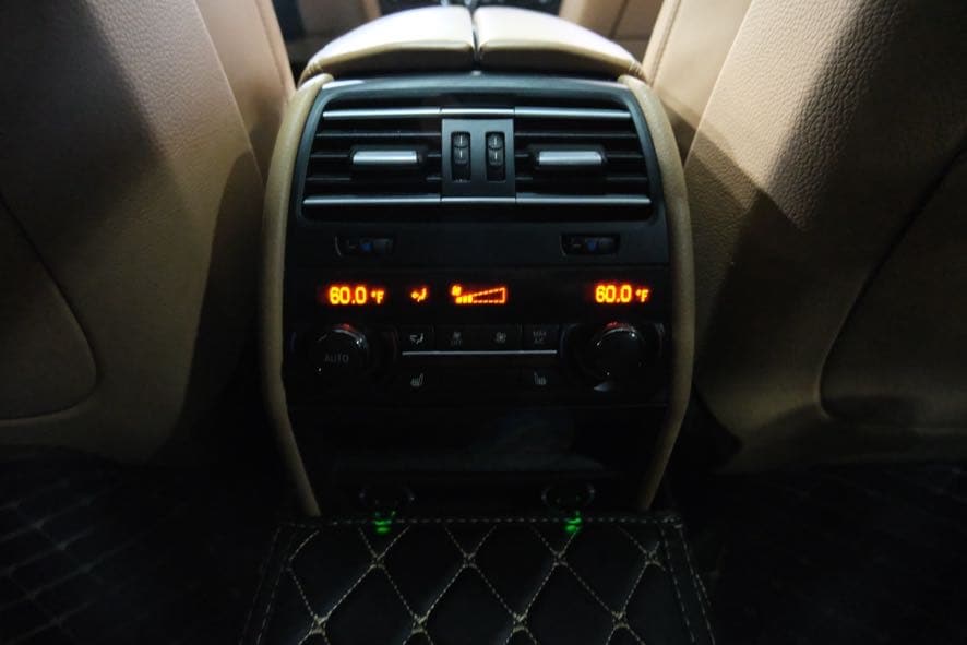 2015 BMW 7 Series 750Li - Photo 28
