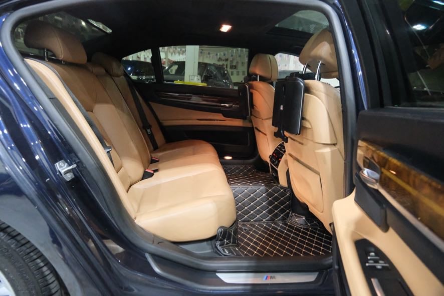 2015 BMW 7 Series 750Li - Photo 26
