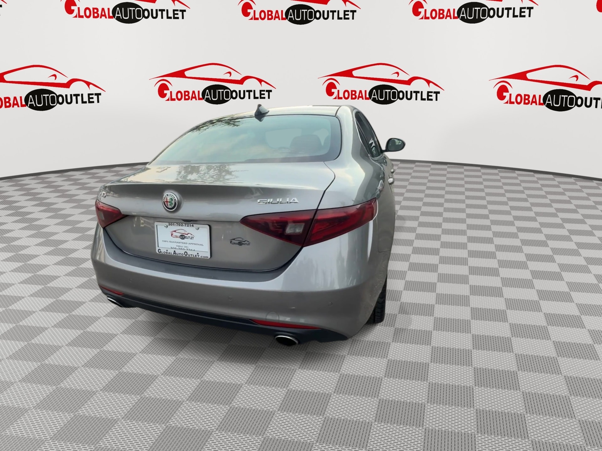 2019 Alfa Romeo Giulia Base - Photo 7