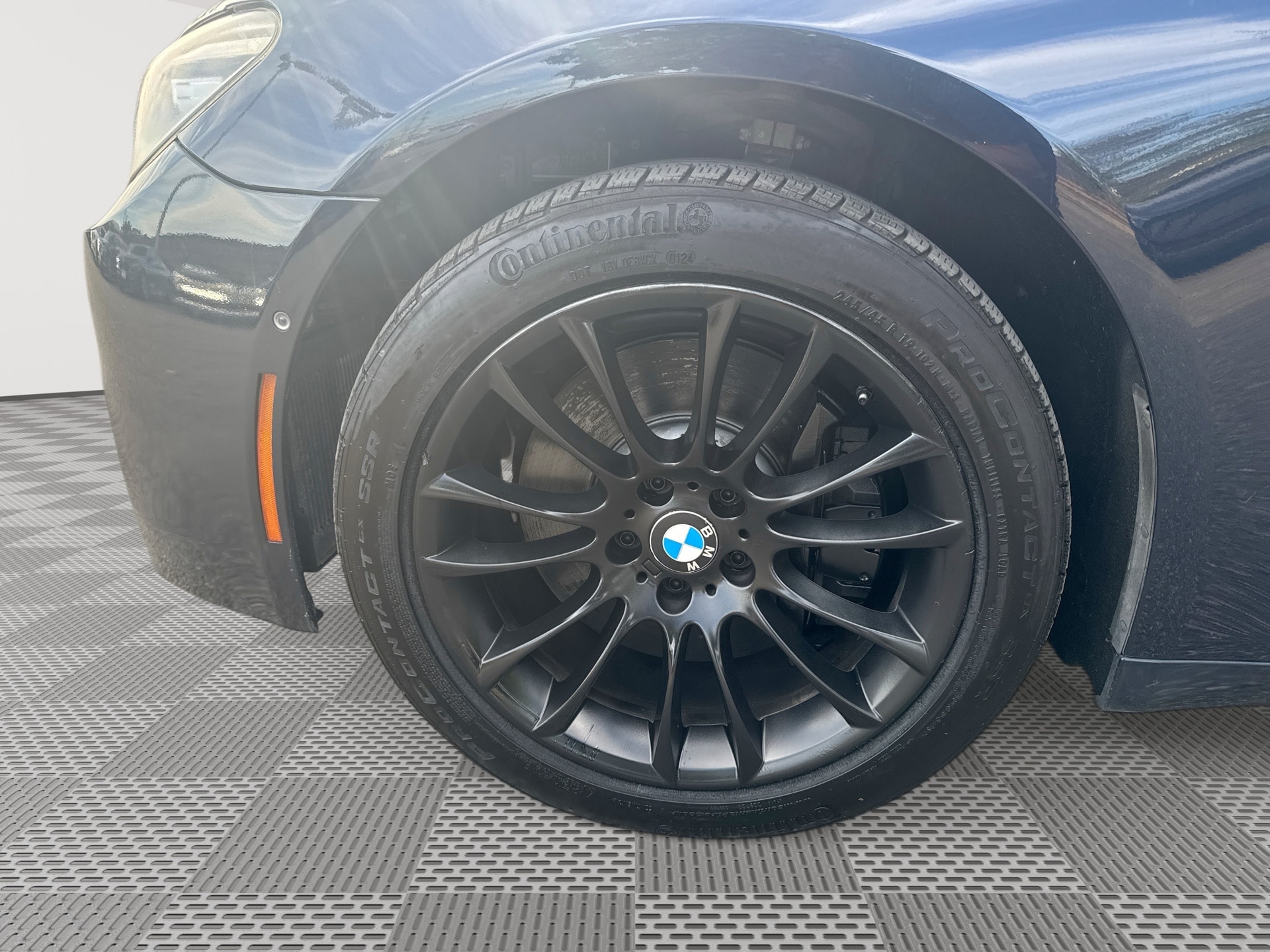 2015 BMW 7 Series 750Li - Photo 19
