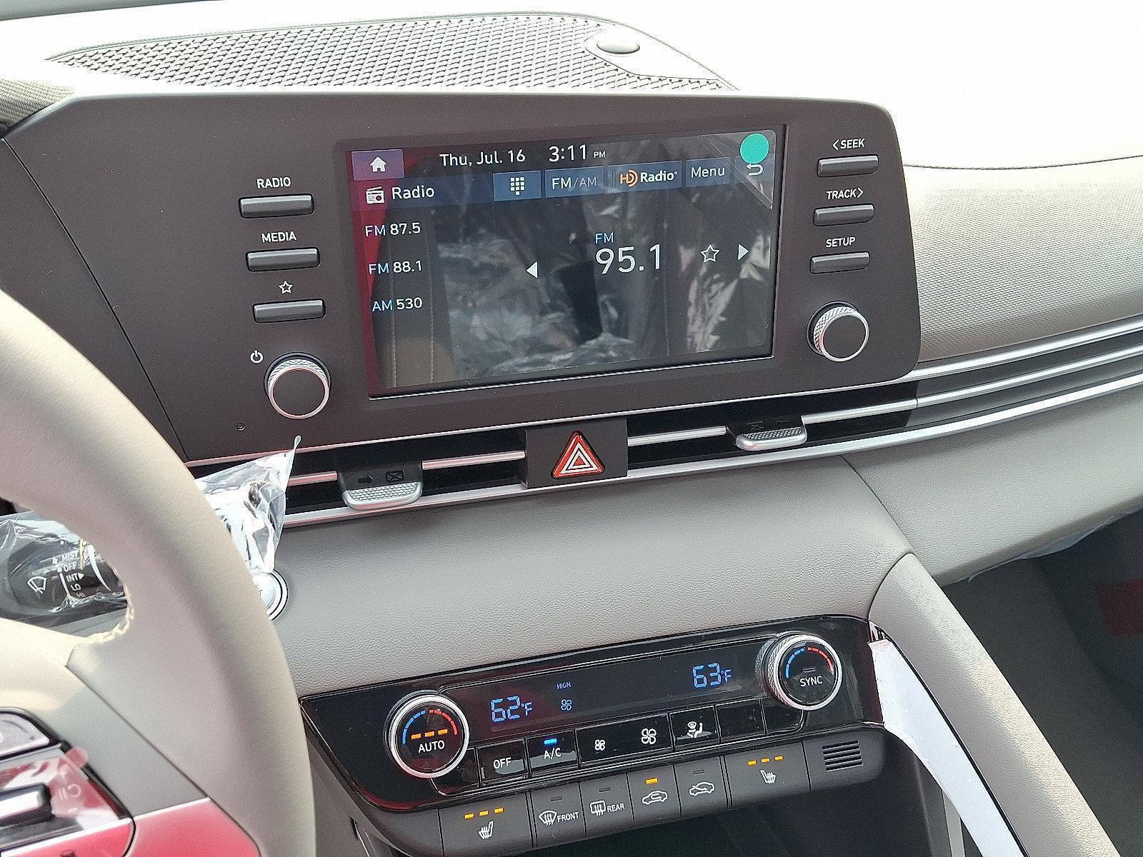 2026 Hyundai Elantra SEL - Photo 12