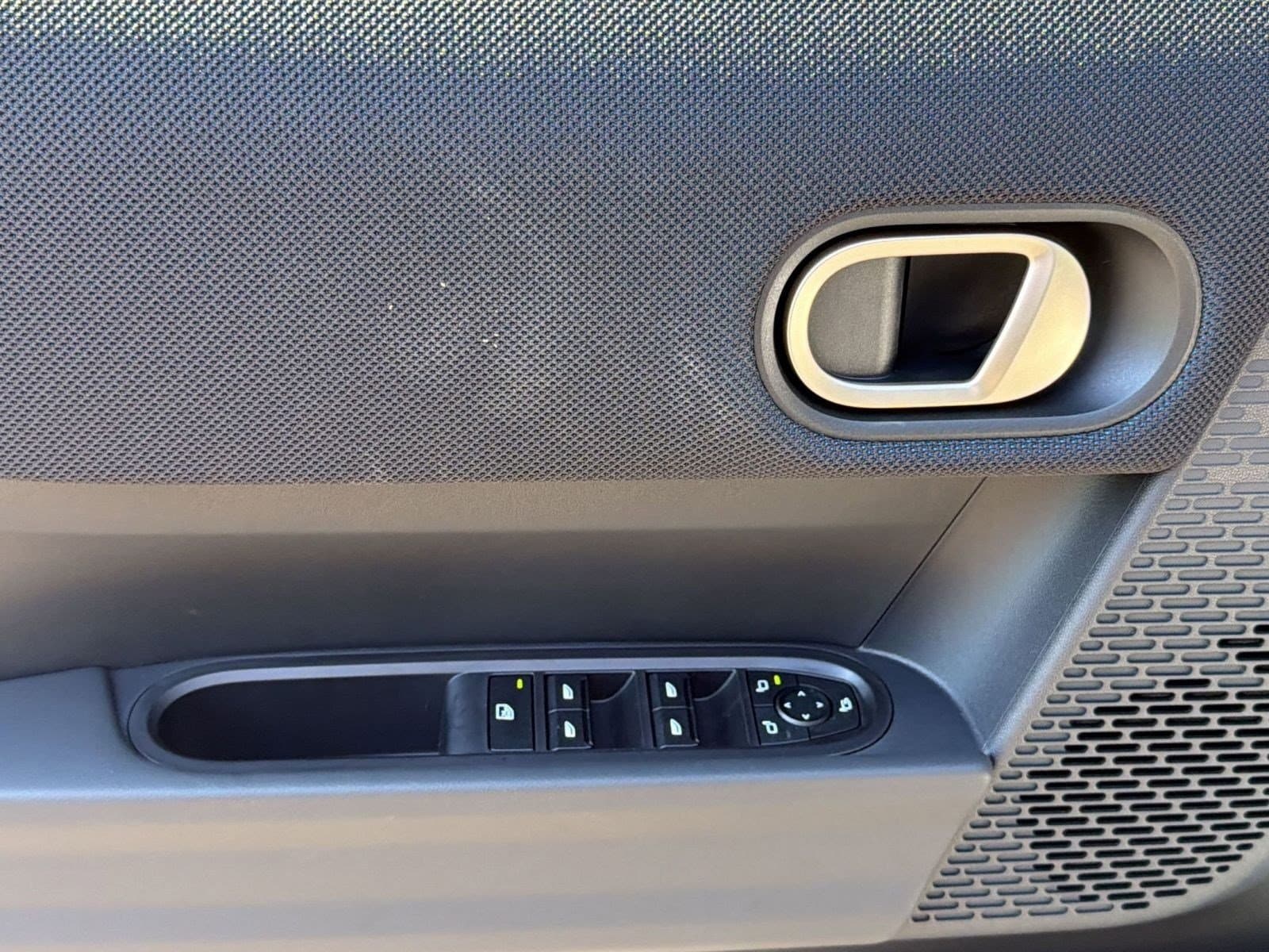 2026 MINI Hardtop 4 Door S - Photo 13