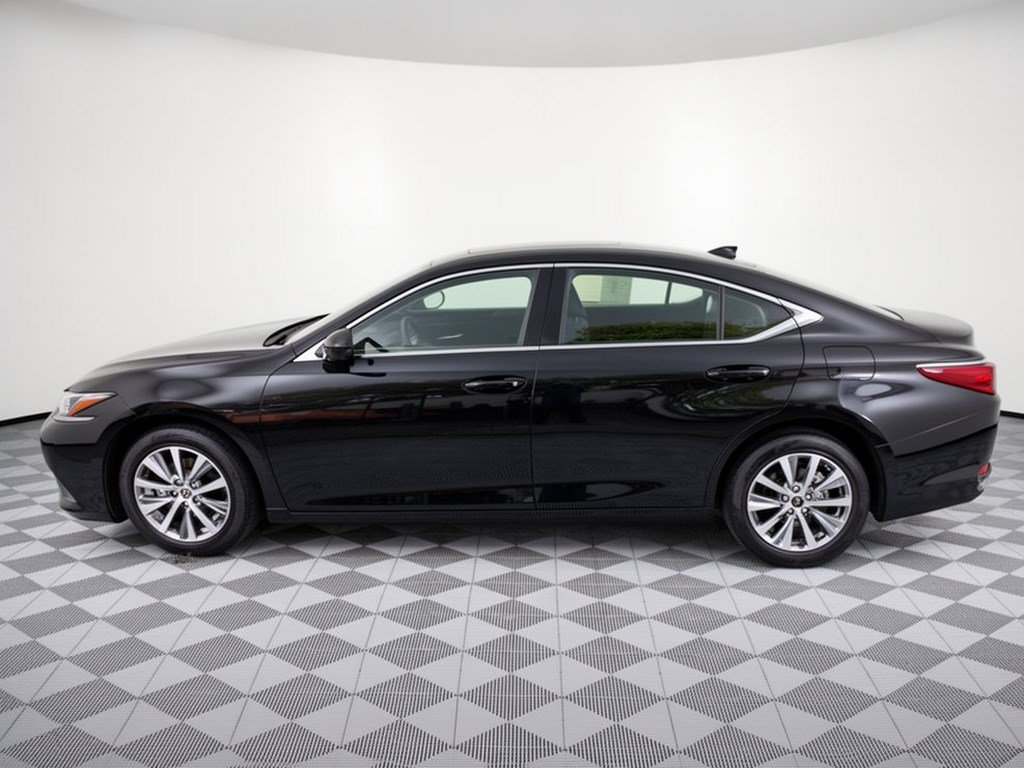 Used 2021 Lexus ES 250 Sedan