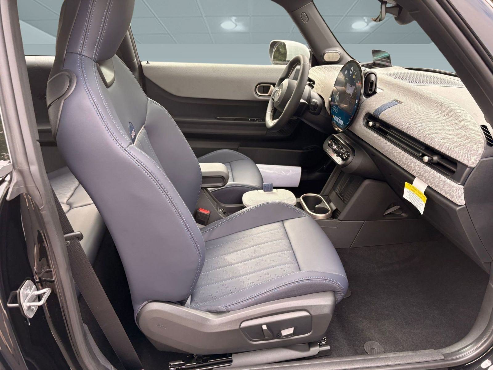 2026 MINI Hardtop 2 Door - Photo 25