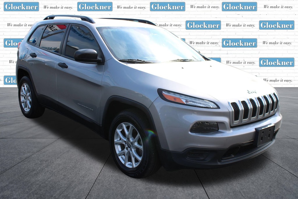 Used 2016 Jeep Cherokee Sport SUV