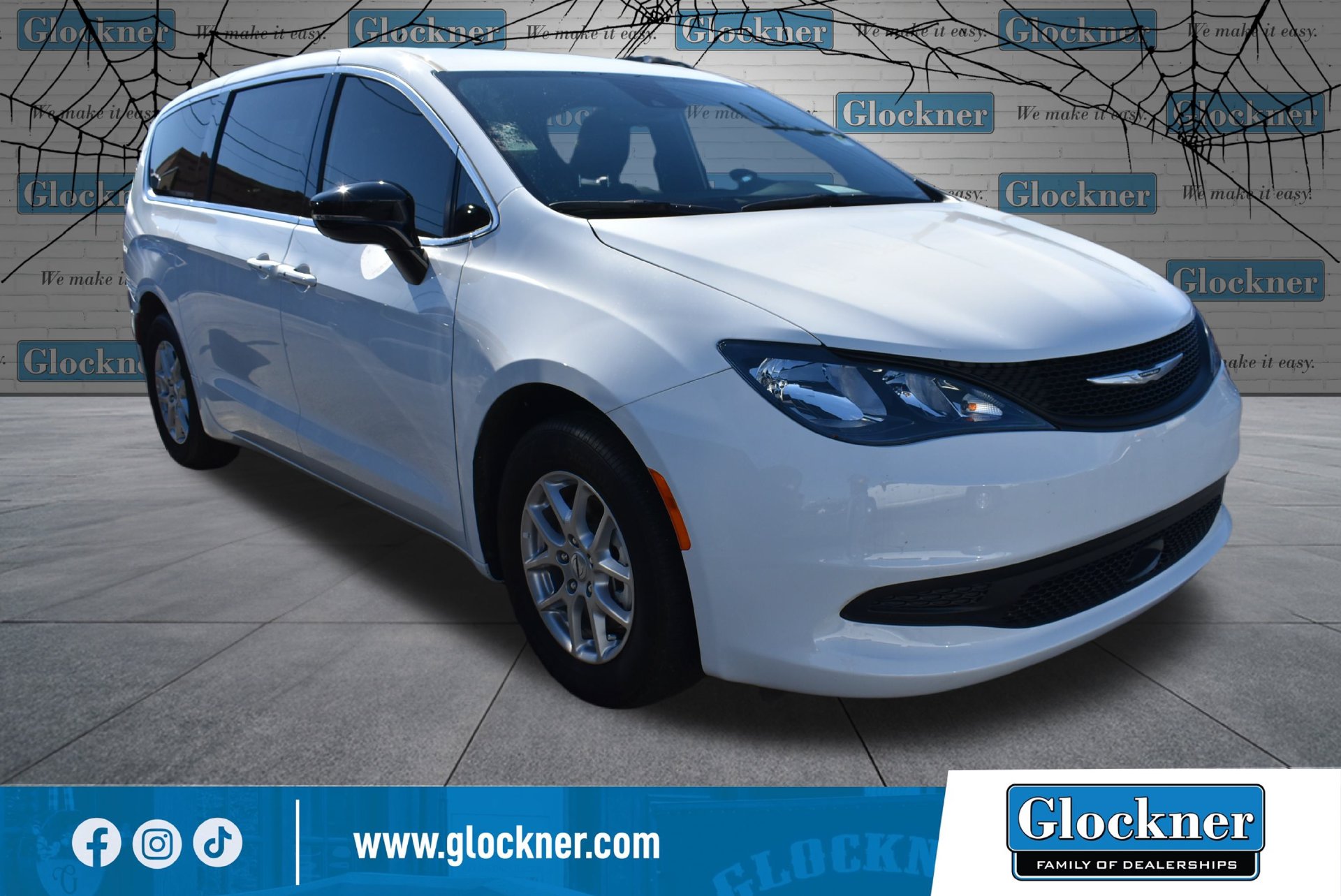 Used 2025 Chrysler Voyager LX Minivan/Van