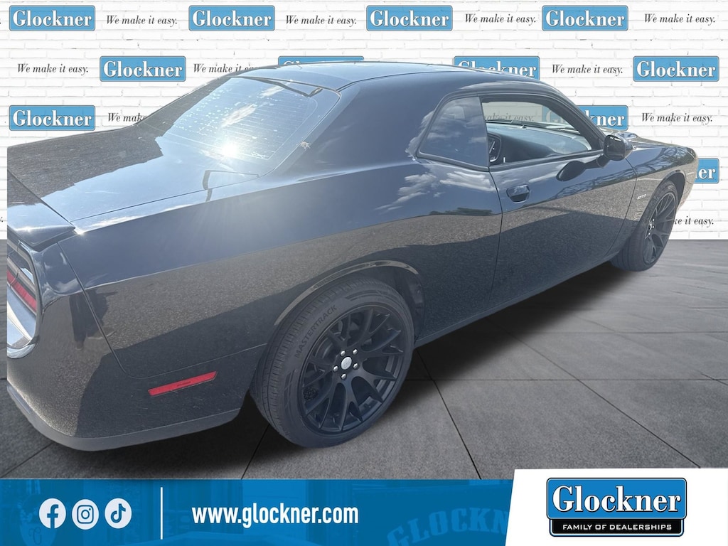 Used 2016 Dodge Challenger R/T Coupe