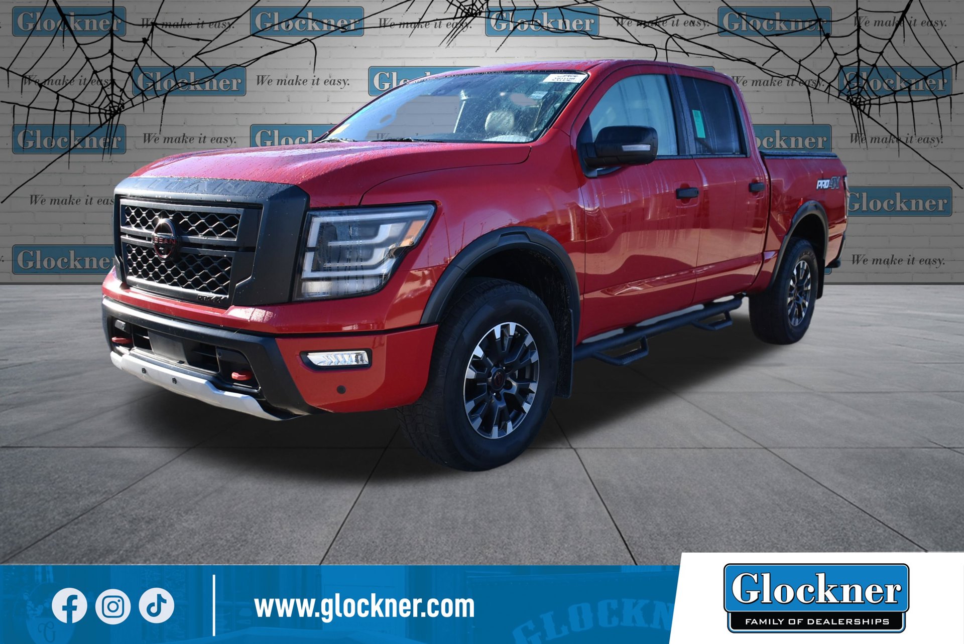 2023 Nissan Titan PRO-4X Truck