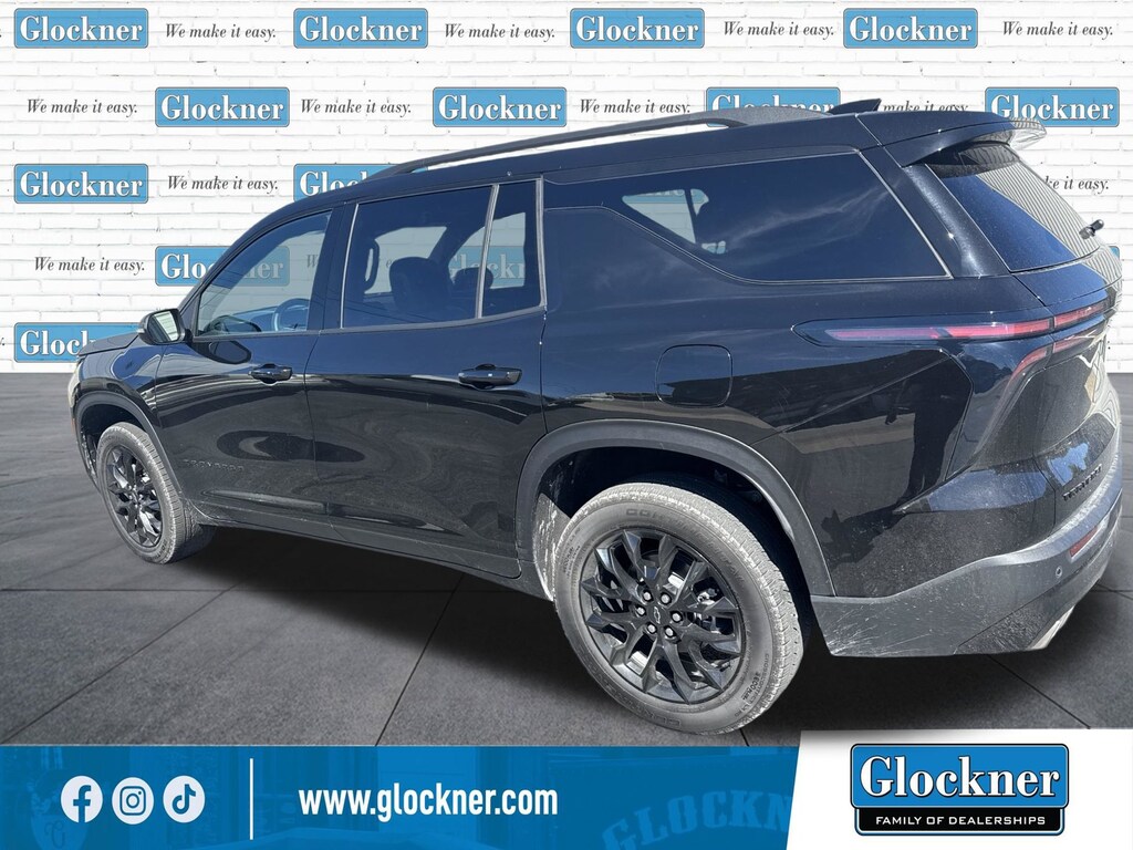 Used 2026 Chevrolet Traverse LT SUV