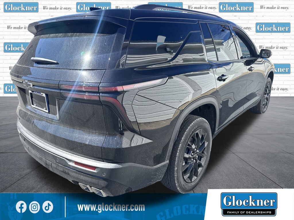 Used 2026 Chevrolet Traverse LT SUV