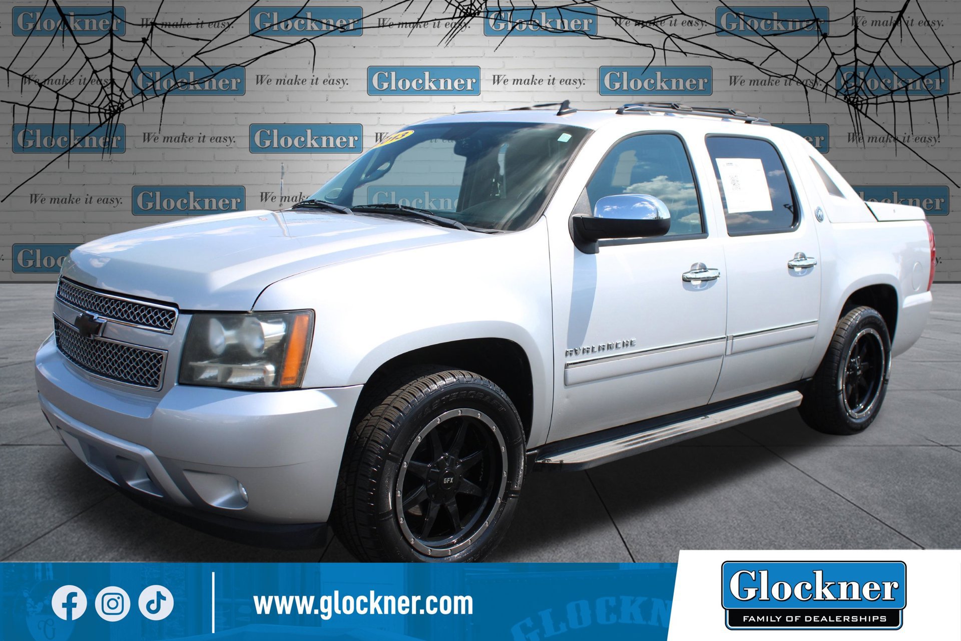 2013 Chevrolet Avalanche LTZ Truck Crew Cab