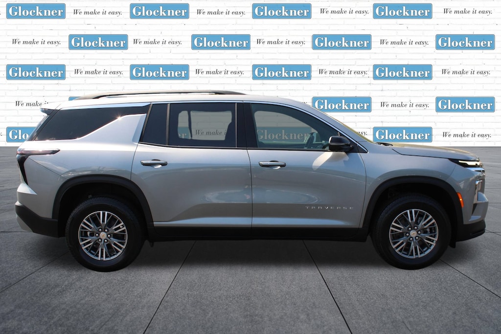 New 2027 Chevrolet Traverse LT SUV