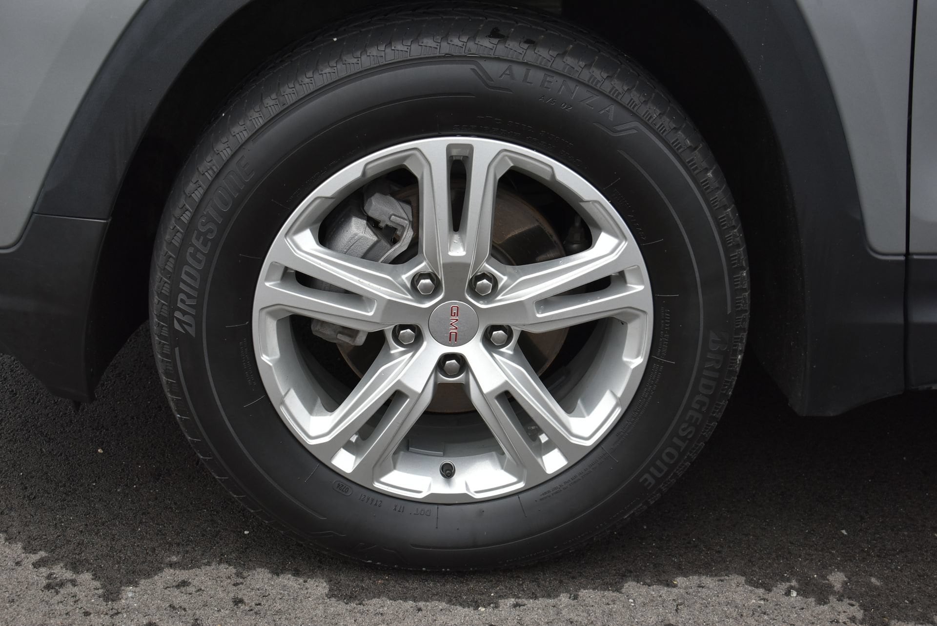 2024 GMC Terrain SLE - Photo 10