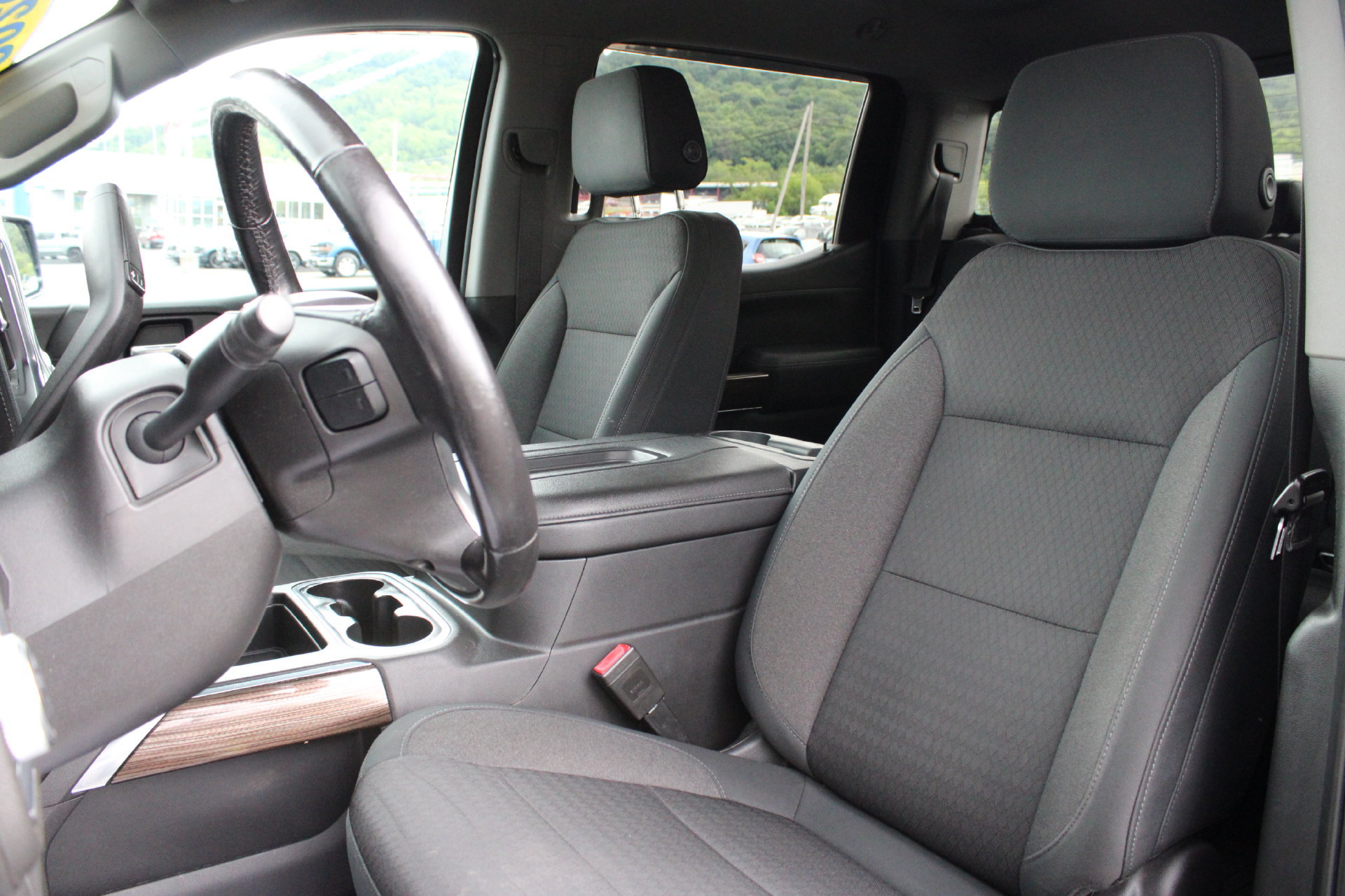 2020 Chevrolet Silverado 1500 RST - Photo 15