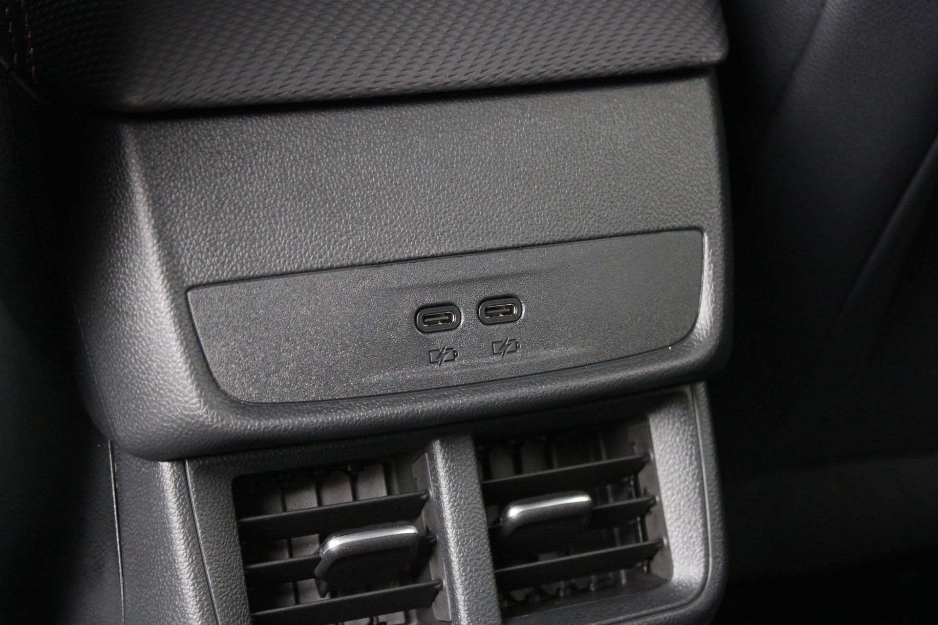 2027 Chevrolet Equinox RS - Photo 21