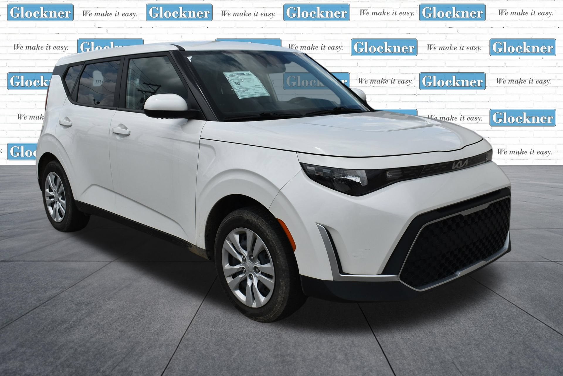 2023 Kia Soul LX - Photo 3