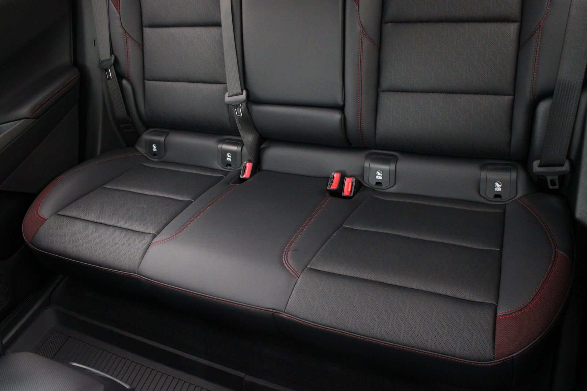 2027 Chevrolet Equinox RS - Photo 17