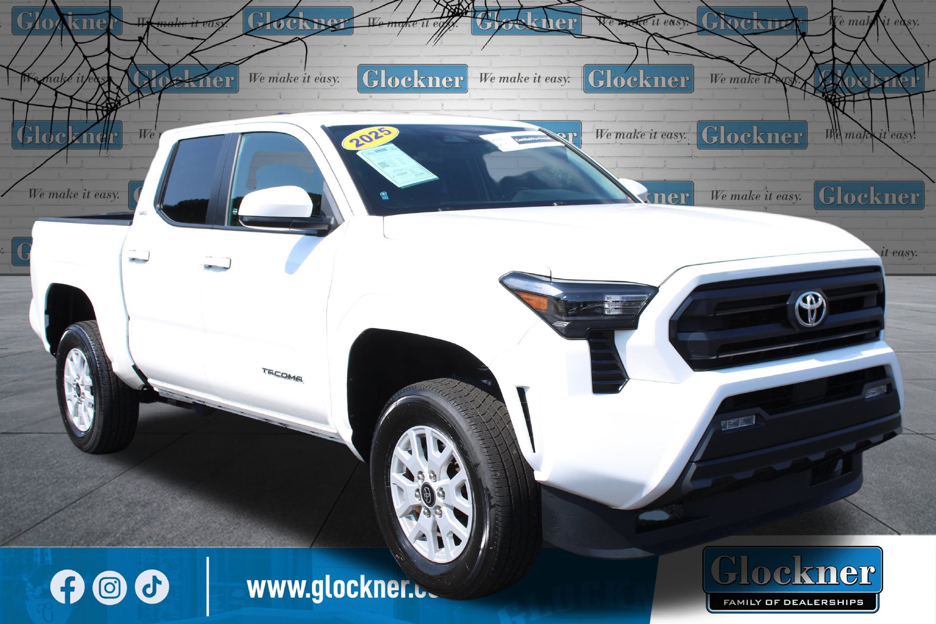 Used 2025 Toyota Tacoma 4WD SR5 SR5 Double Cab 5 Bed AT