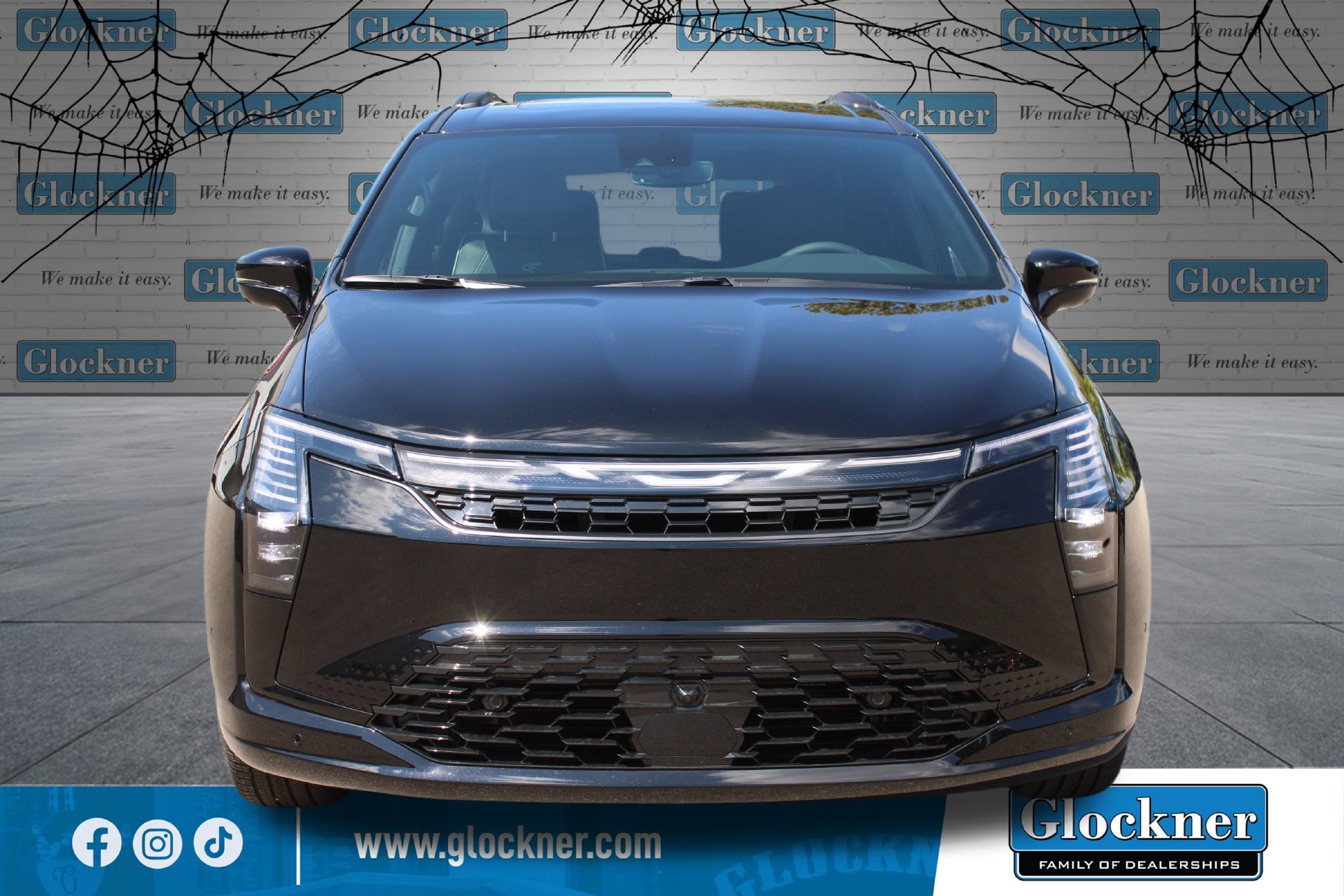 New 2027 Chrysler Pacifica LIMITED Passenger Van