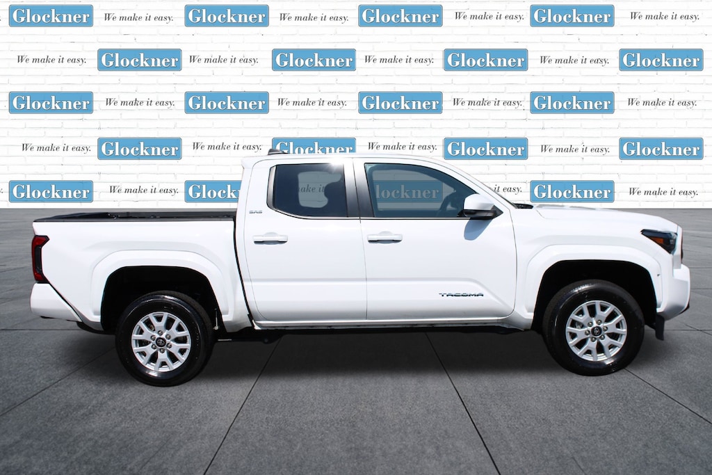 Used 2025 Toyota Tacoma SR5 Truck Double Cab