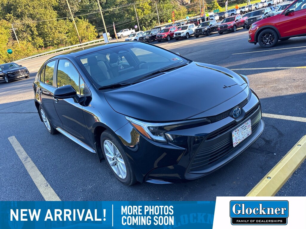 Certified 2025 Toyota Corolla Hybrid LE Sedan