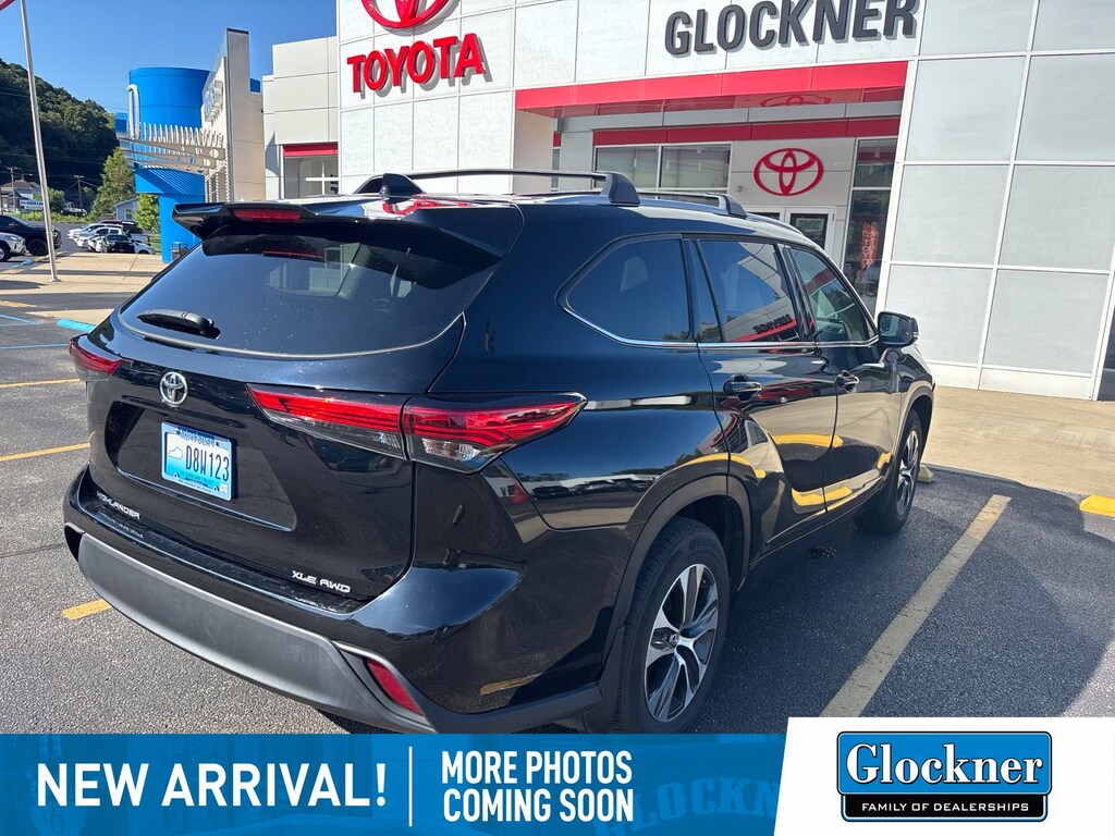 Used 2022 Toyota Highlander XLE SUV