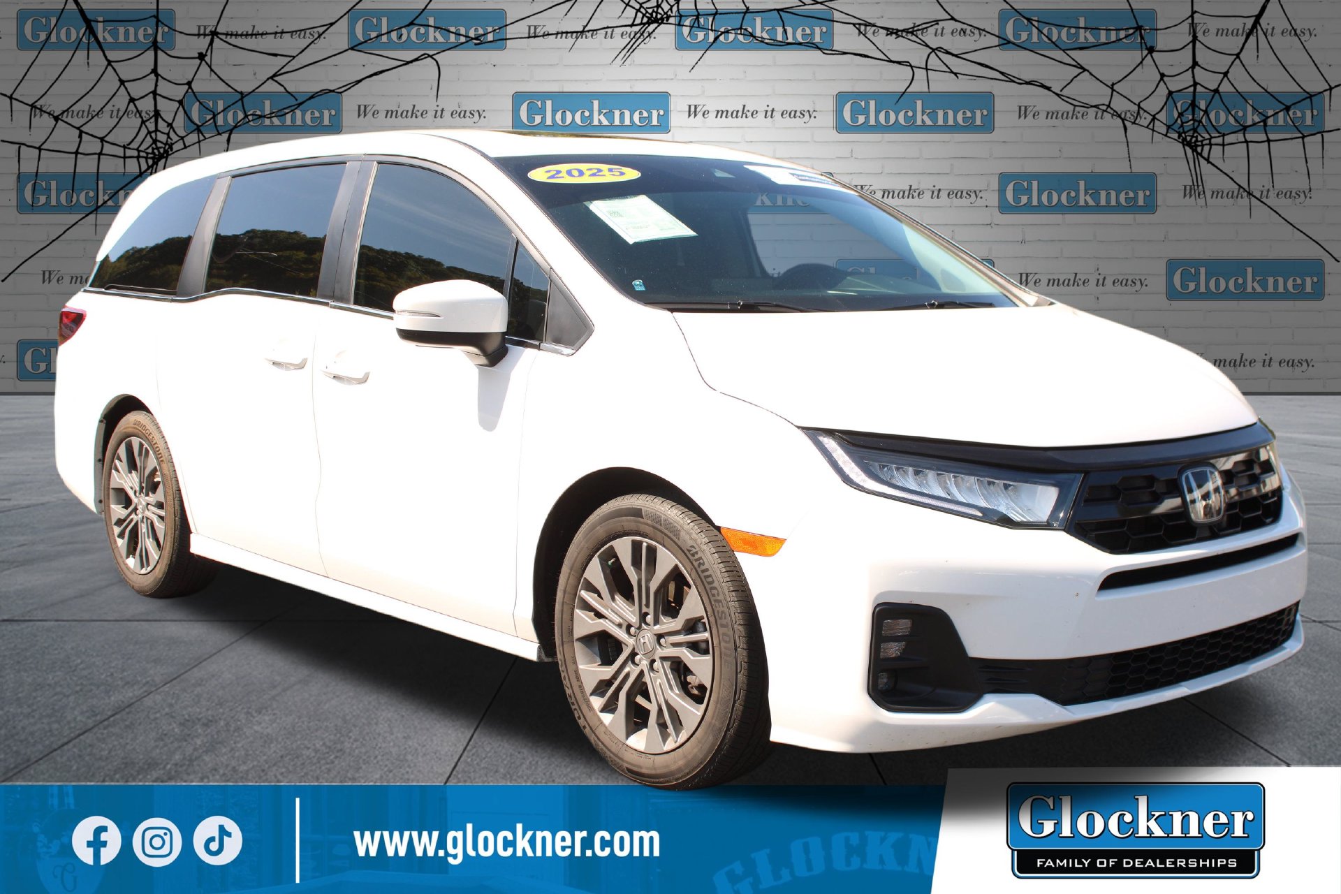 Certified 2025 Honda Odyssey Touring Van