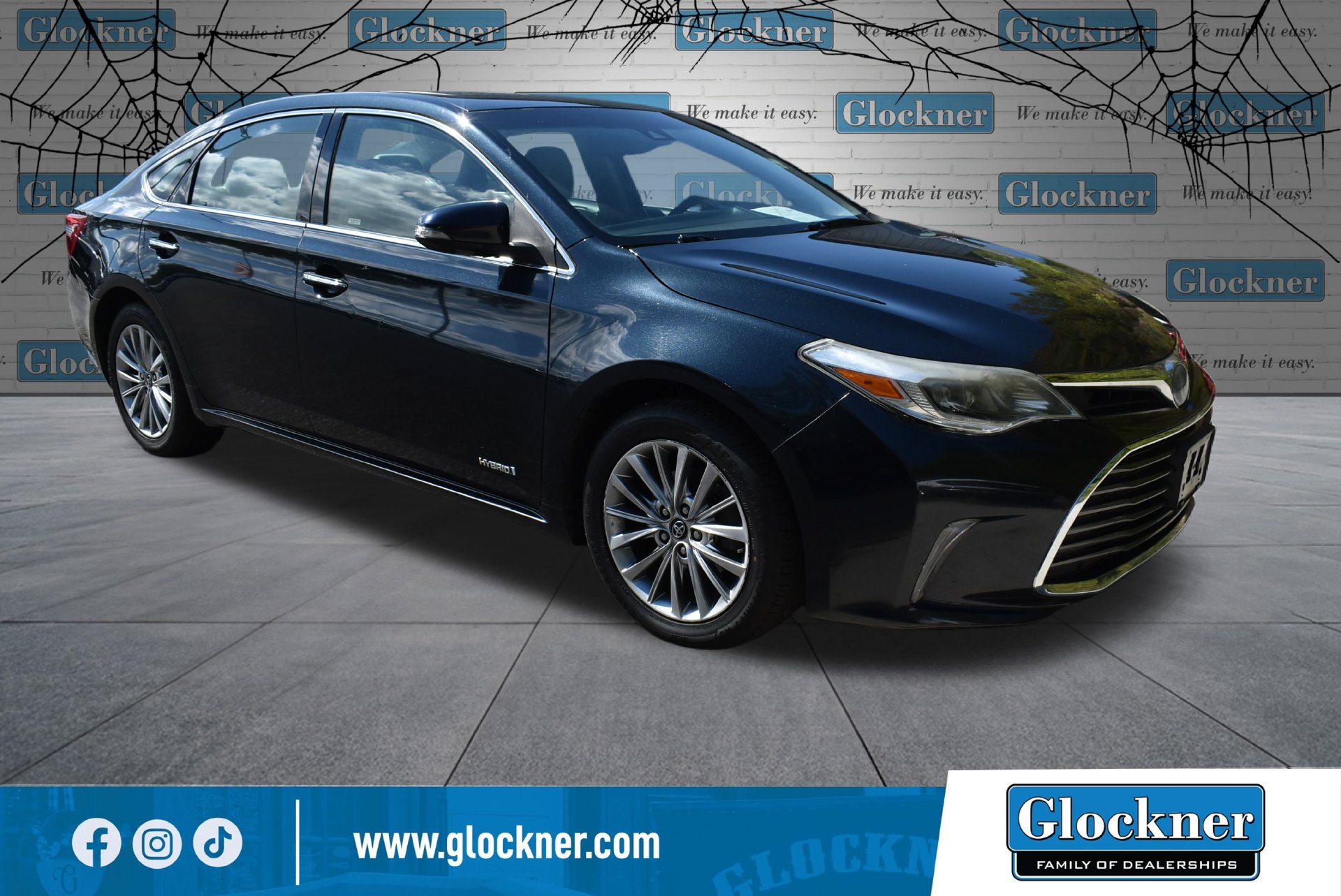 Used 2016 Toyota Avalon Hybrid Limited Sedan