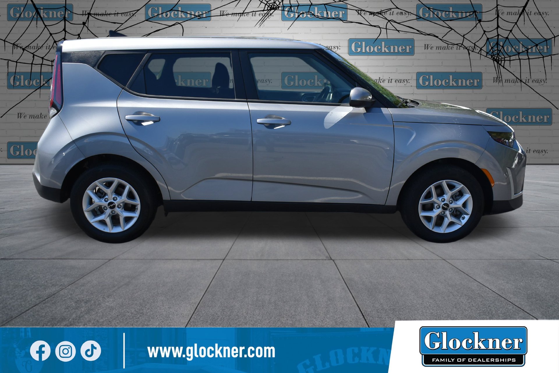 Certified 2025 Kia Soul Hatchback